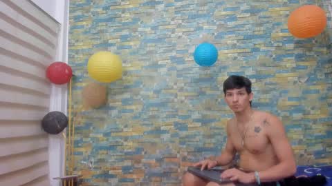 itgram pezlo josue online show from January 11, 2025, 4:03 pm