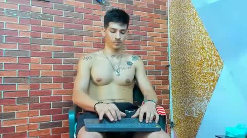 Snapshot of maaster420 chatting on February 26, 2025, 5:28 pm itgram pezlo josue online show from February 26, 2025, 5:28 pm