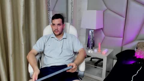 Snapshot of maatt_de_luca chatting on September 16, 2025, 5:36 pm Matt De Luca online show from September 16, 2025, 5:36 pm