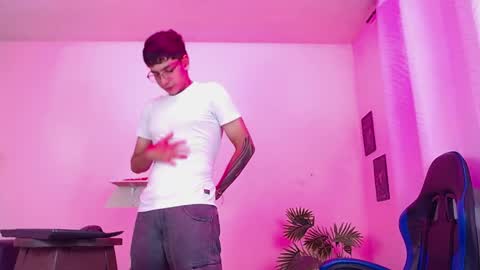 Max online show from April 9, 2026, 2:00 pm