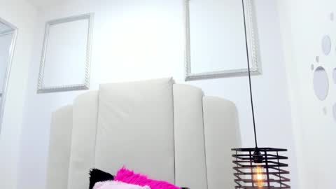 Snapshot of maazikeen chatting on October 1, 2025, 7:09 pm Mazikeen  online show from October 1, 2025, 7:09 pm