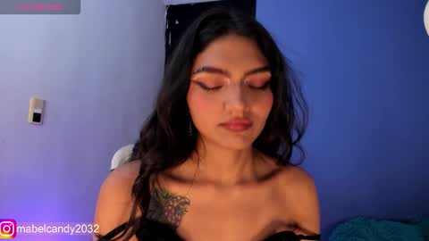 Snapshot of mabel_candy chatting on October 18, 2025, 2:29 pm Mabel Candy  online show from October 18, 2025, 2:29 pm