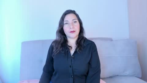 Snapshot of mabelt87_ chatting on August 4, 2026, 12:30 pm mabelt online show from August 4, 2026, 12:30 pm