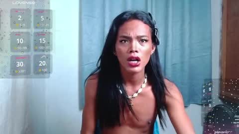 Divina online show from May 30, 2026, 2:52 am
