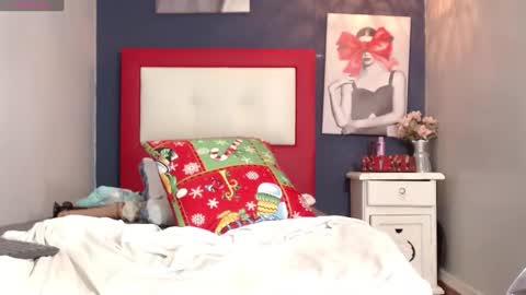 macarena  online show from December 14, 2024, 6:02 am