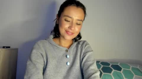 Maca online show from March 4, 2025, 3:00 am