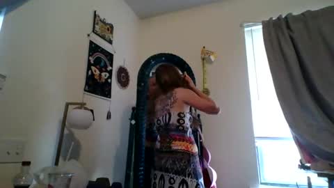 maceyloves online show from March 22, 2026, 11:52 pm