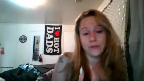 Snapshot of maceyloves chatting on May 26, 2026, 12:06 am maceyloves online show from May 26, 2026, 12:06 am