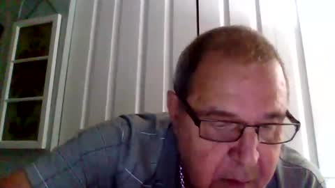 Snapshot of machet1 chatting on November 2, 2025, 10:56 pm machet1 online show from November 2, 2025, 10:56 pm
