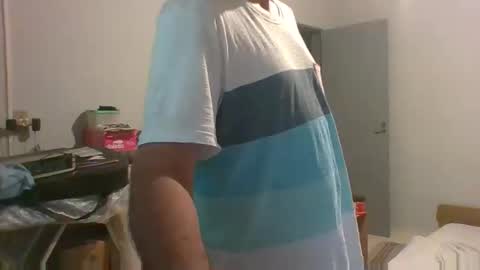 Snapshot of machoalex chatting on February 10, 2026, 3:10 am MACHOLIVRE online show from February 10, 2026, 3:10 am