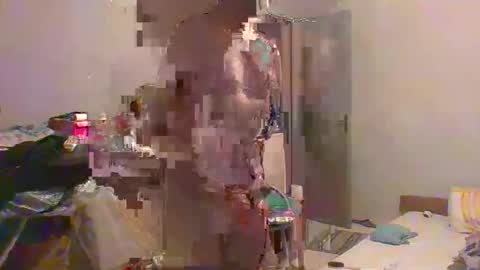 Snapshot of machoalex chatting on March 7, 2026, 5:04 am MACHOLIVRE online show from March 7, 2026, 5:04 am