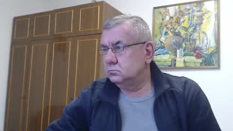 Macho online show from December 3, 2024, 12:38 pm