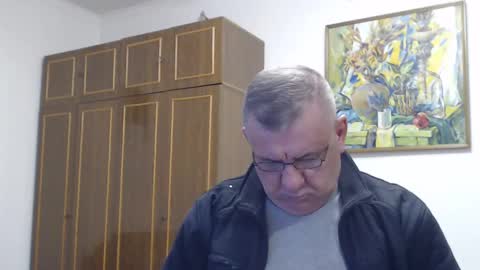 Macho online show from December 4, 2024, 2:04 pm