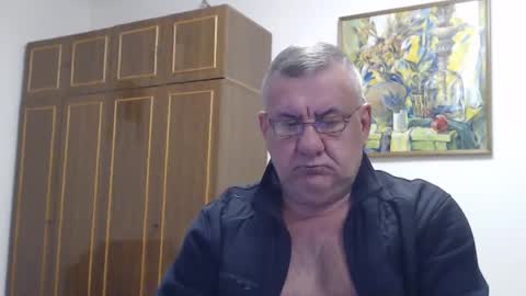 Macho online show from December 5, 2024, 8:33 pm