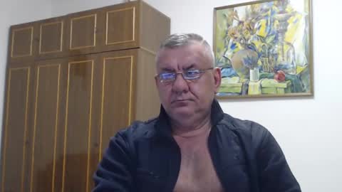 Macho online show from December 6, 2024, 7:23 pm