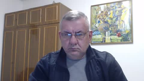 Macho online show from December 7, 2024, 2:57 pm