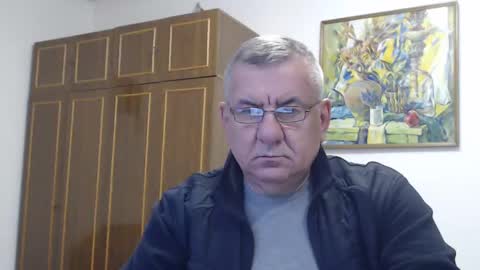 Macho online show from December 9, 2024, 12:51 pm