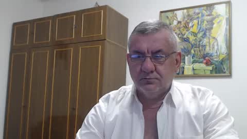 Macho online show from December 14, 2024, 4:31 pm
