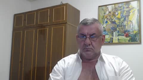 Macho online show from December 14, 2024, 7:46 pm