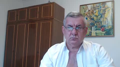Macho online show from December 15, 2024, 1:00 pm