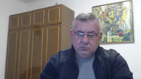 Macho online show from February 28, 2025, 3:37 pm