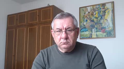 Macho online show from April 30, 2026, 12:22 pm