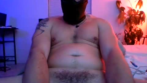 MachoPapiJock online show from July 17, 2026, 4:19 am