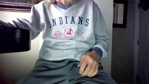 Snapshot of mack1960959307 chatting on May 3, 2026, 10:43 am Big mack 1 online show from May 3, 2026, 10:43 am