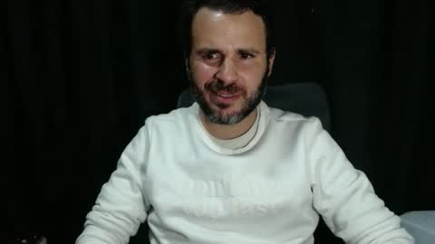 MACK online show from May 3, 2026, 3:01 am