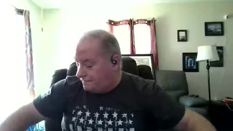 Snapshot of mackdocc001 chatting on September 20, 2025, 3:13 pm mackdocc001 online show from September 20, 2025, 3:13 pm