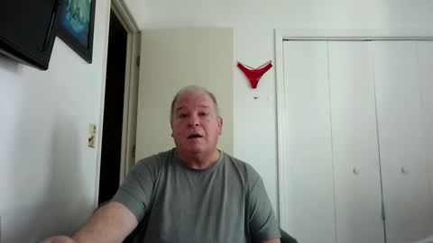 Snapshot of mackdocc001 chatting on January 6, 2026, 3:38 pm mackdocc001 online show from January 6, 2026, 3:38 pm