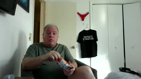 Snapshot of mackdocc001 chatting on January 9, 2026, 8:21 pm mackdocc001 online show from January 9, 2026, 8:21 pm