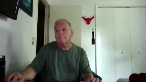 mackdocc001 online show from March 31, 2026, 2:28 pm