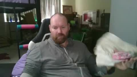 Snapshot of mackhere4u chatting on May 3, 2026, 11:55 pm mackhere4u online show from May 3, 2026, 11:55 pm