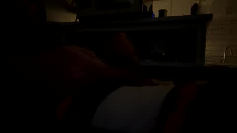 mackmoney071 online show from January 12, 2025, 9:40 am