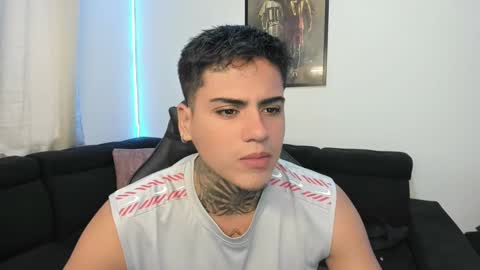 Snapshot of mad_maxxx1 chatting on January 24, 2025, 1:25 pm max online show from January 24, 2025, 1:25 pm