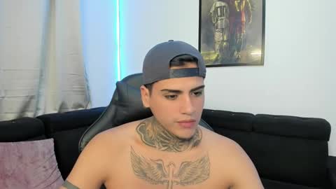 Snapshot of mad_maxxx1 chatting on February 16, 2025, 11:16 pm max online show from February 16, 2025, 11:16 pm