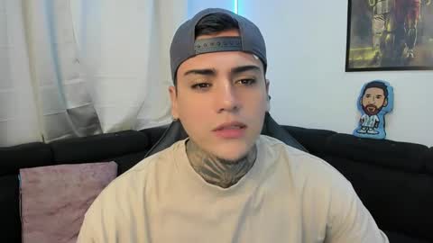 Snapshot of mad_maxxx1 chatting on February 19, 2025, 12:55 pm max online show from February 19, 2025, 12:55 pm