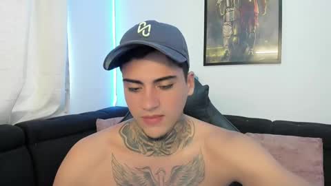 Snapshot of mad_maxxx1 chatting on February 19, 2025, 4:00 pm max online show from February 19, 2025, 4:00 pm