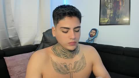 Snapshot of mad_maxxx1 chatting on February 23, 2025, 1:21 pm max online show from February 23, 2025, 1:21 pm