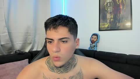 Snapshot of mad_maxxx1 chatting on February 27, 2025, 11:04 pm max online show from February 27, 2025, 11:04 pm