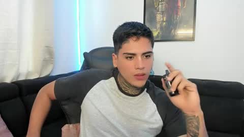Snapshot of mad_maxxx1 chatting on February 28, 2025, 4:10 pm max online show from February 28, 2025, 4:10 pm
