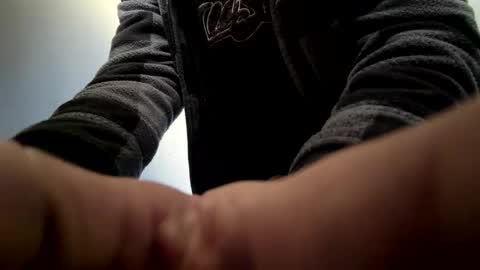 Snapshot of mada12340987 chatting on February 25, 2026, 2:37 pm mada12340987 online show from February 25, 2026, 2:37 pm