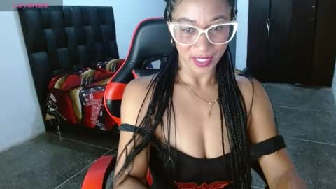 Snapshot of madam_klauss chatting on April 22, 2026, 10:06 am EMILY online show from April 22, 2026, 10:06 am