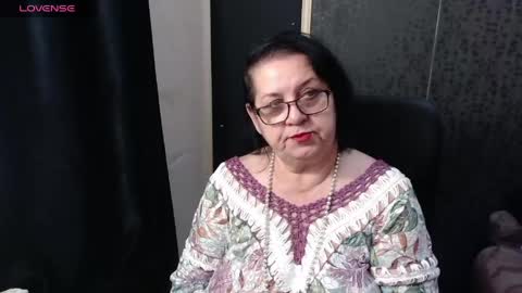 Snapshot of madam_sanjanne chatting on April 18, 2026, 7:01 am Madam Sanjanne online show from April 18, 2026, 7:01 am