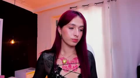 Snapshot of madame_lilith chatting on January 7, 2025, 2:19 pm  madame lilith  online show from January 7, 2025, 2:19 pm