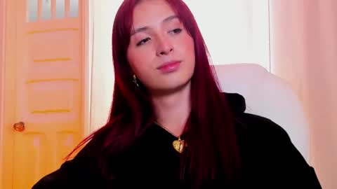 Snapshot of madame_lilith chatting on January 7, 2025, 5:20 pm  madame lilith  online show from January 7, 2025, 5:20 pm