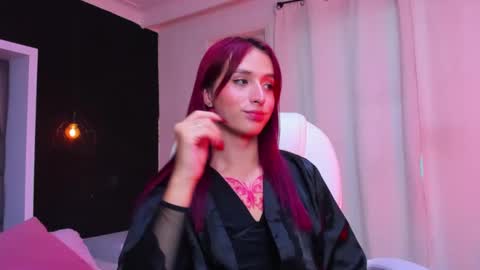 Snapshot of madame_lilith chatting on January 11, 2025, 5:07 pm  madame lilith  online show from January 11, 2025, 5:07 pm