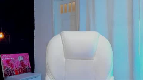 Snapshot of madame_lilith chatting on January 17, 2025, 5:30 pm  madame lilith  online show from January 17, 2025, 5:30 pm