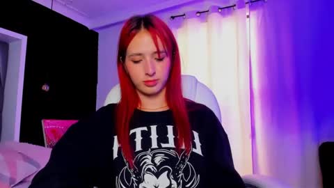 Snapshot of madame_lilith chatting on February 7, 2025, 2:04 pm  madame lilith  online show from February 7, 2025, 2:04 pm